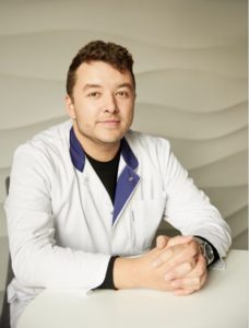 Шустов Александр Дмитриевич
