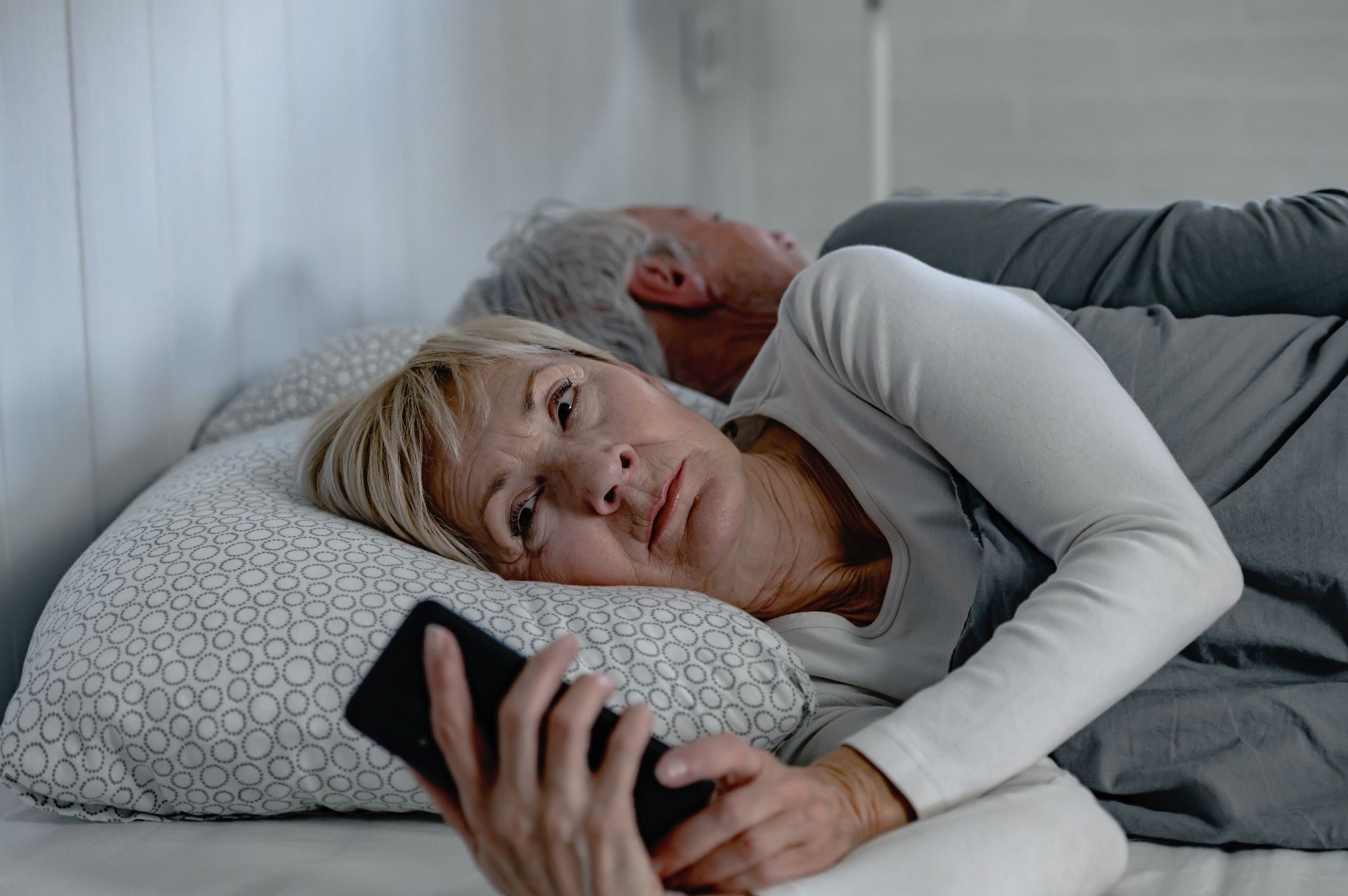 Лечение бессонницы у пожилых людей