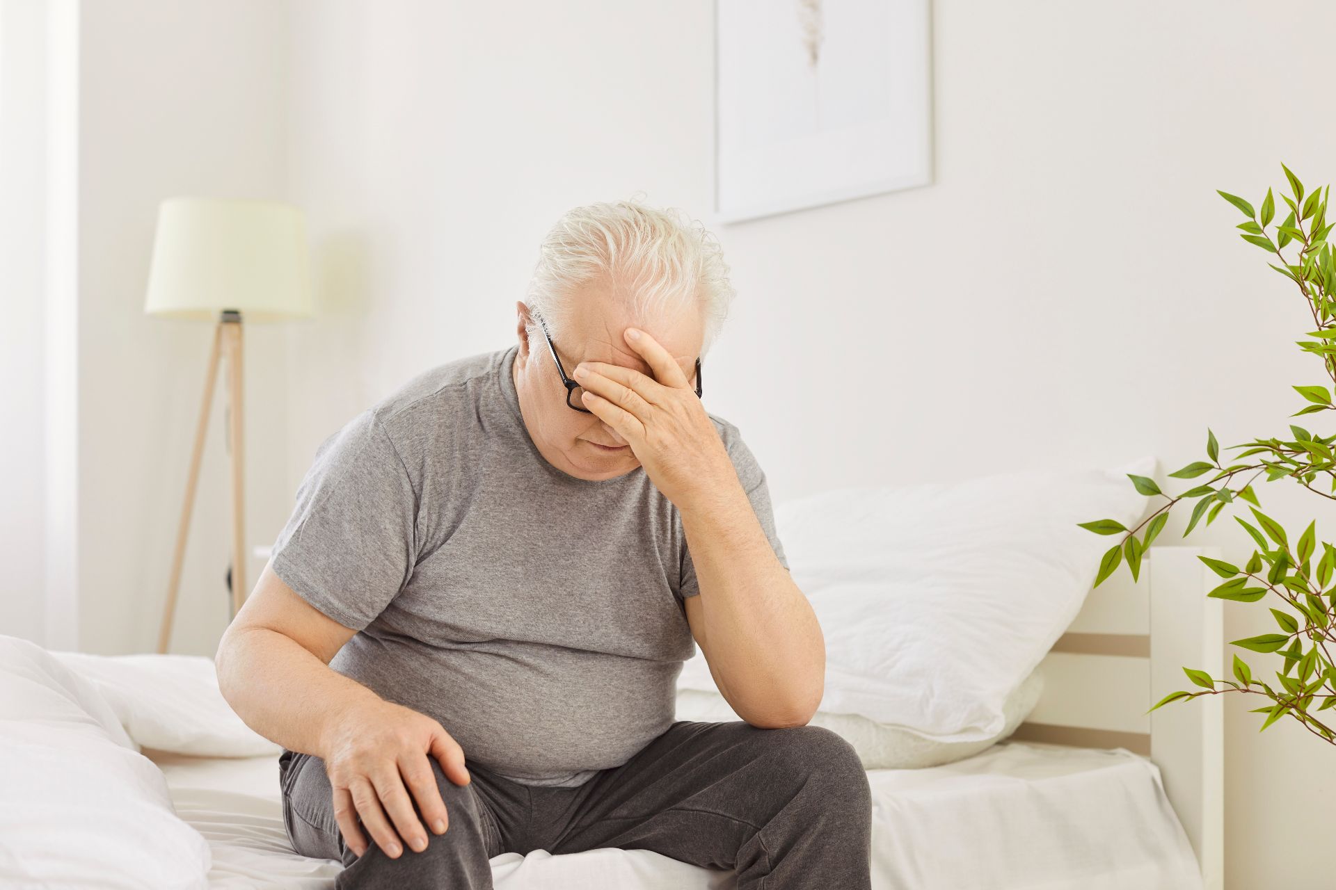 бессонница у пожилых людей