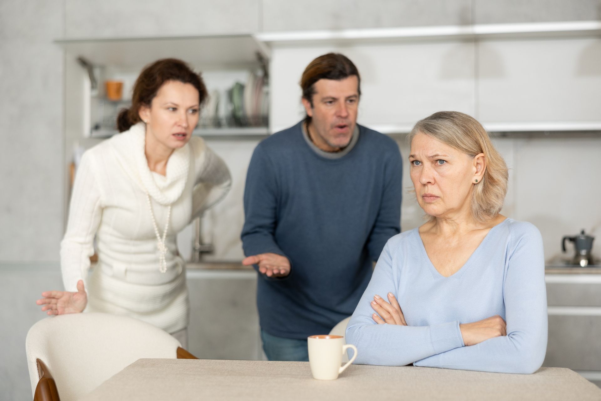 возрастная агрессия