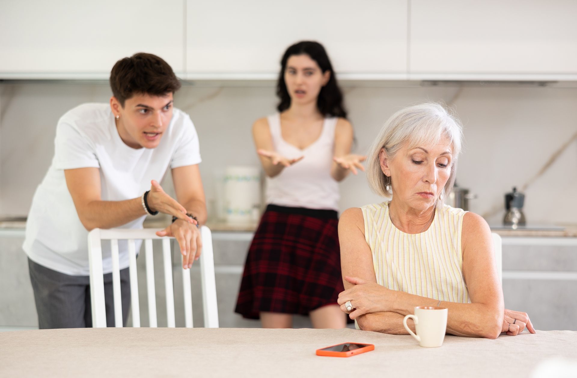 агрессивный пенсионер